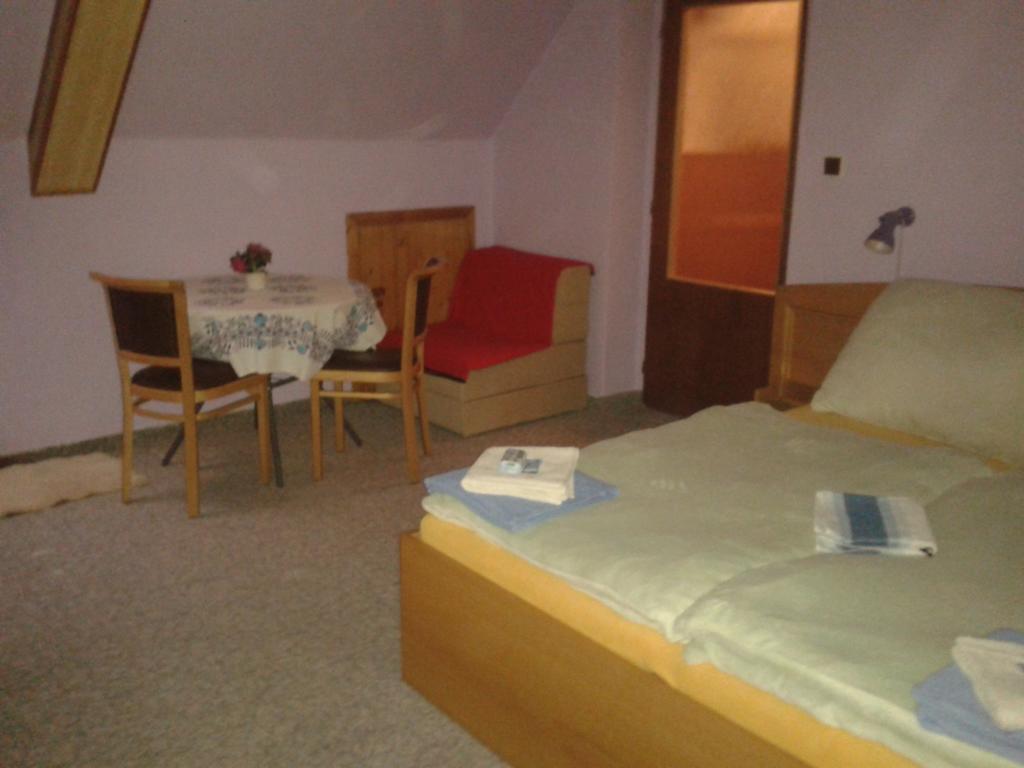 Hotel Hela Pec pod Snezkou Bagian luar foto